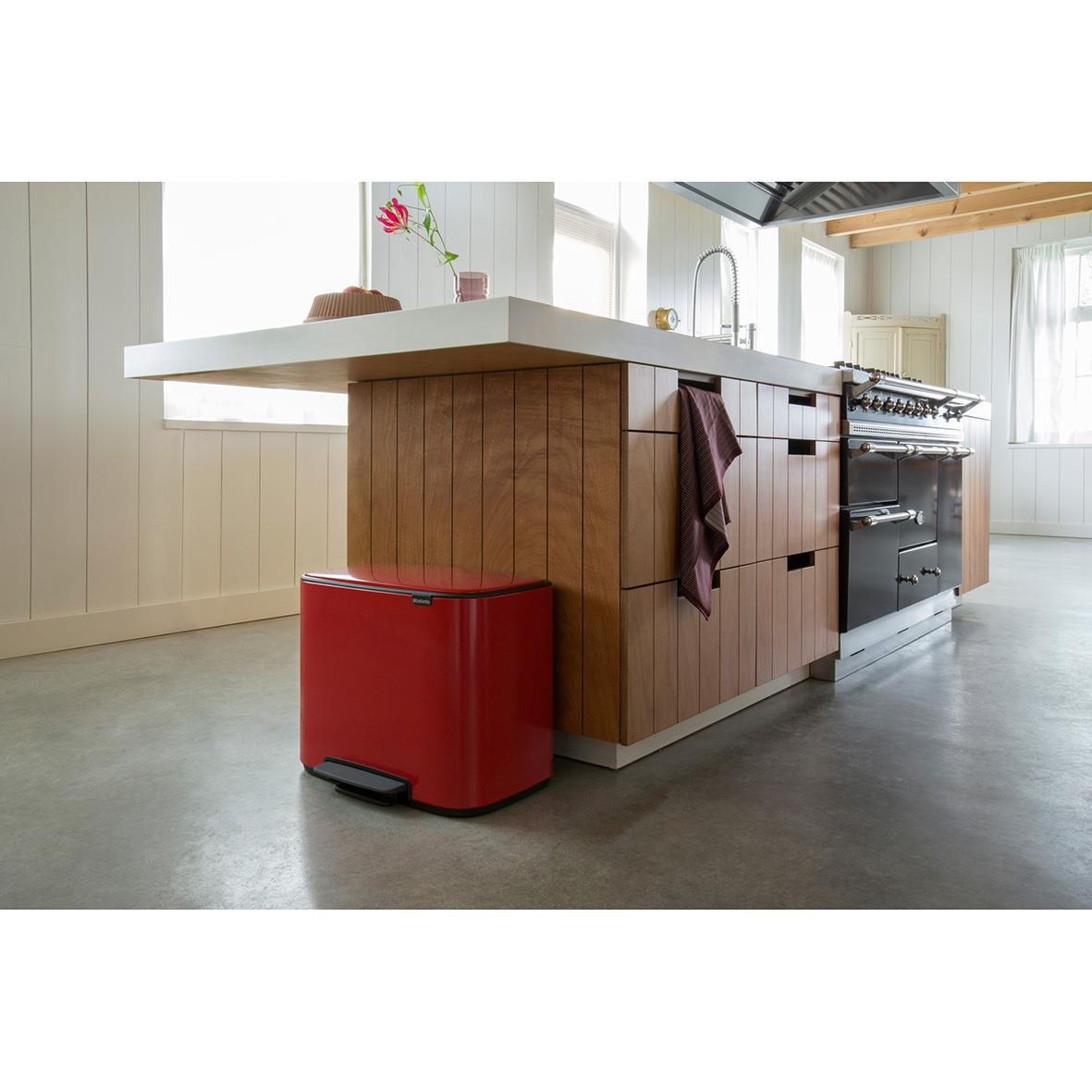 Pedalhink Brabantia Bo Touch Bin passions röd 3x11L 57010009_4